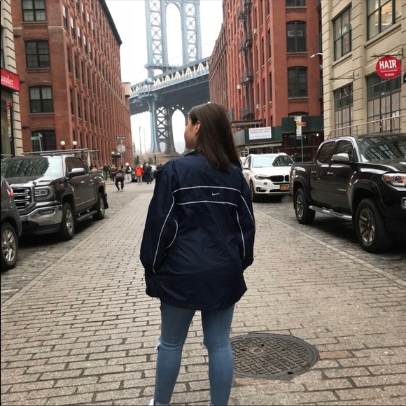 Vintage Nike windbreaker - Picture 2 of 4